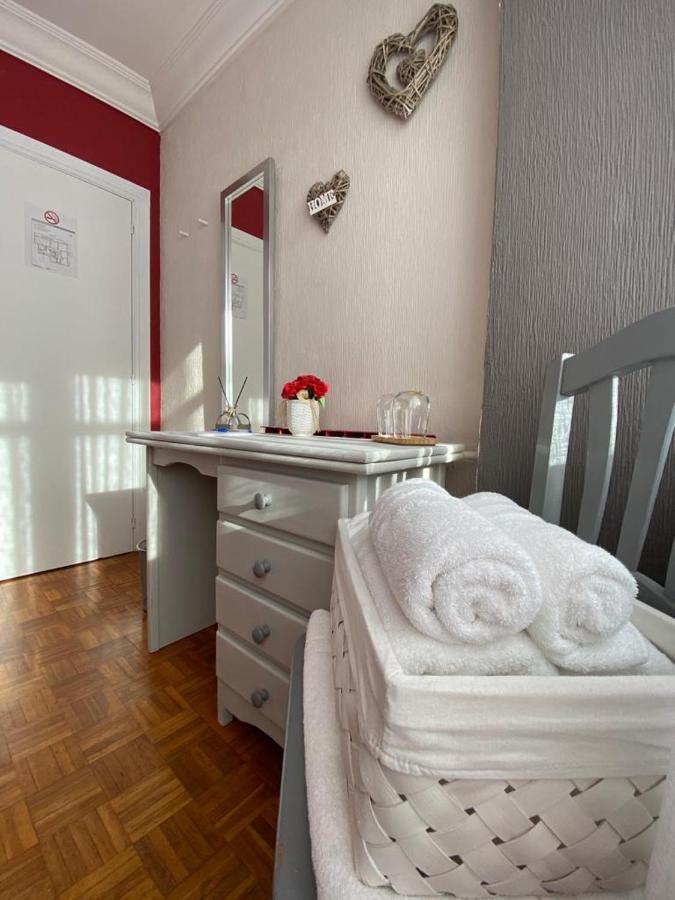 Vut Carmen Apartment Burgo Екстериор снимка